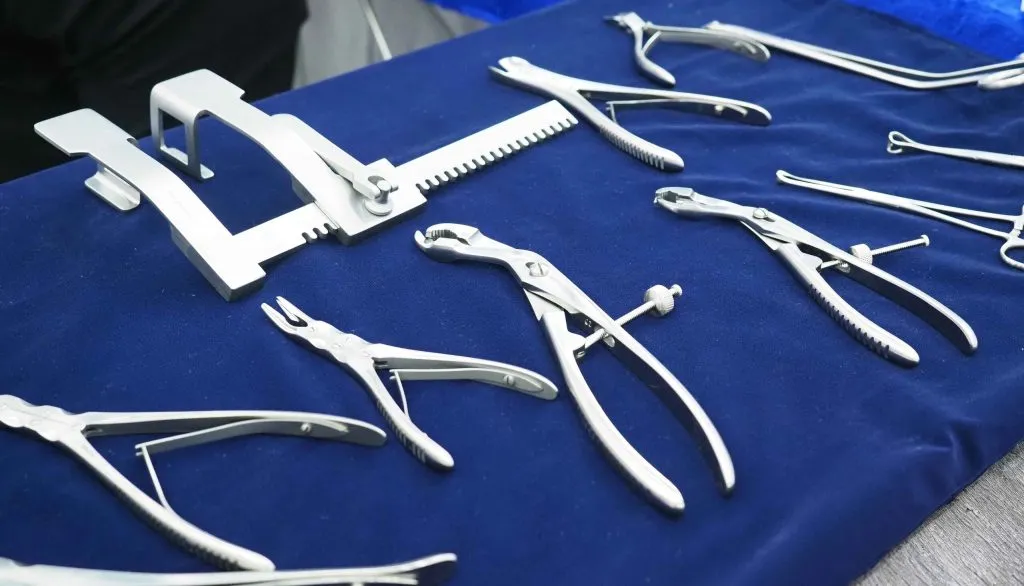 Necessary Surgery Tools | Necessary Tools of Orthopaedic Surgeons